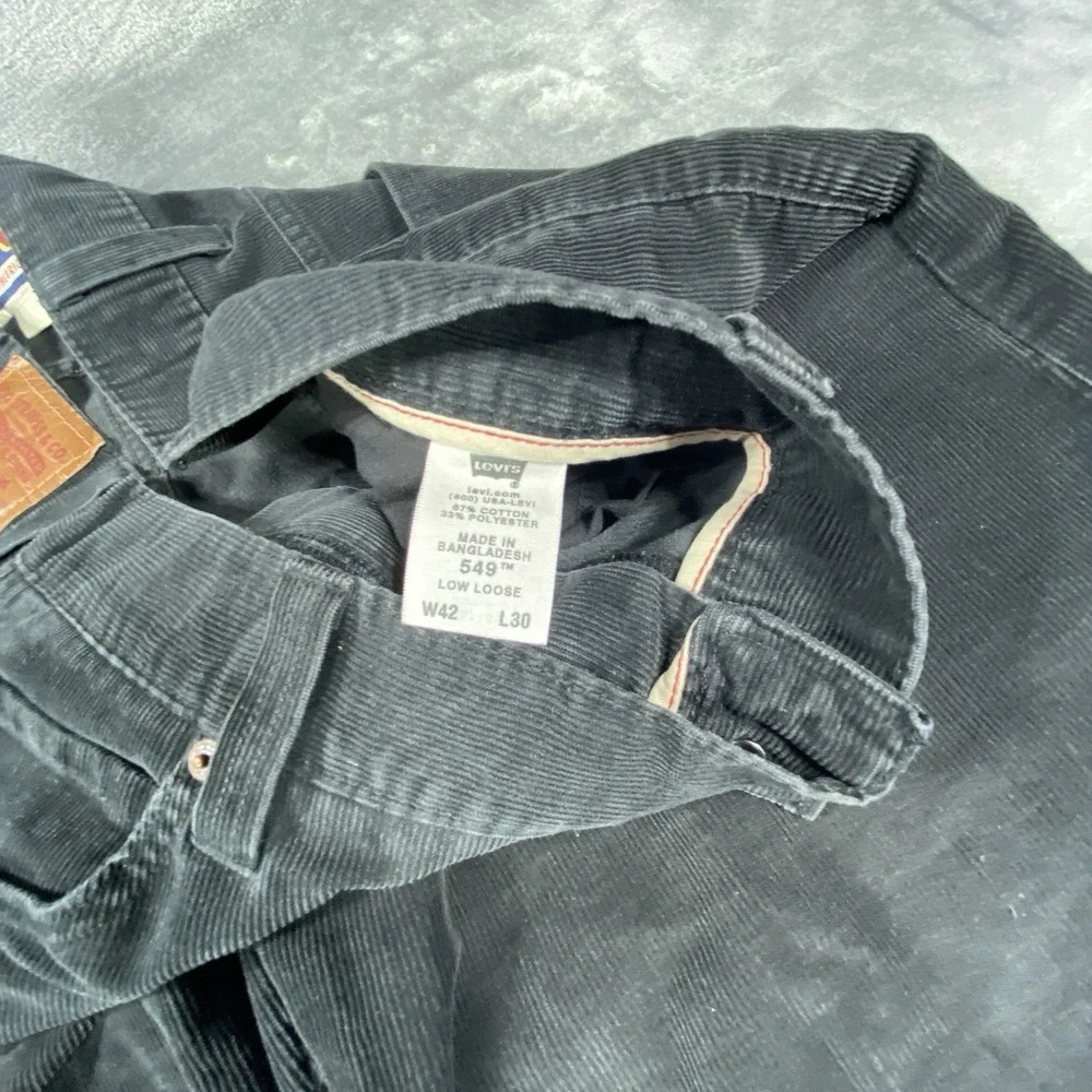 Levi's 549 Corduroy Pants Mens 42x27 Black Low Loose Cords Y2K Heavy Cotton‎